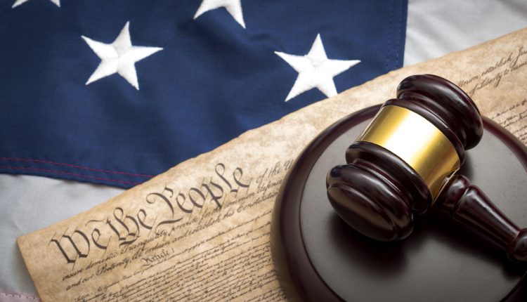 How a Criminal Defense Lawyer Can Help You 750x430