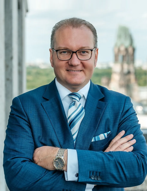 Dr. Benno A. Packi photo
