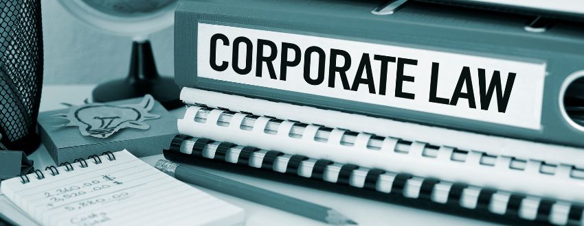 Choosing the Right Attorney For Corporation